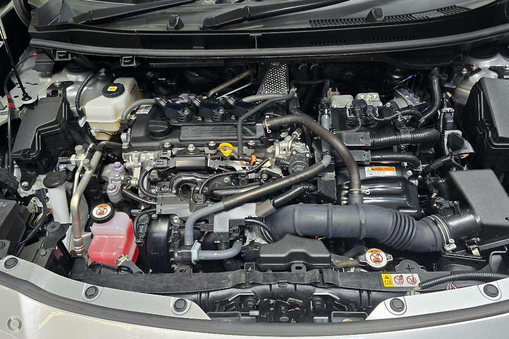 2022 Toyota Yaris Cross Hybrid - Image 7