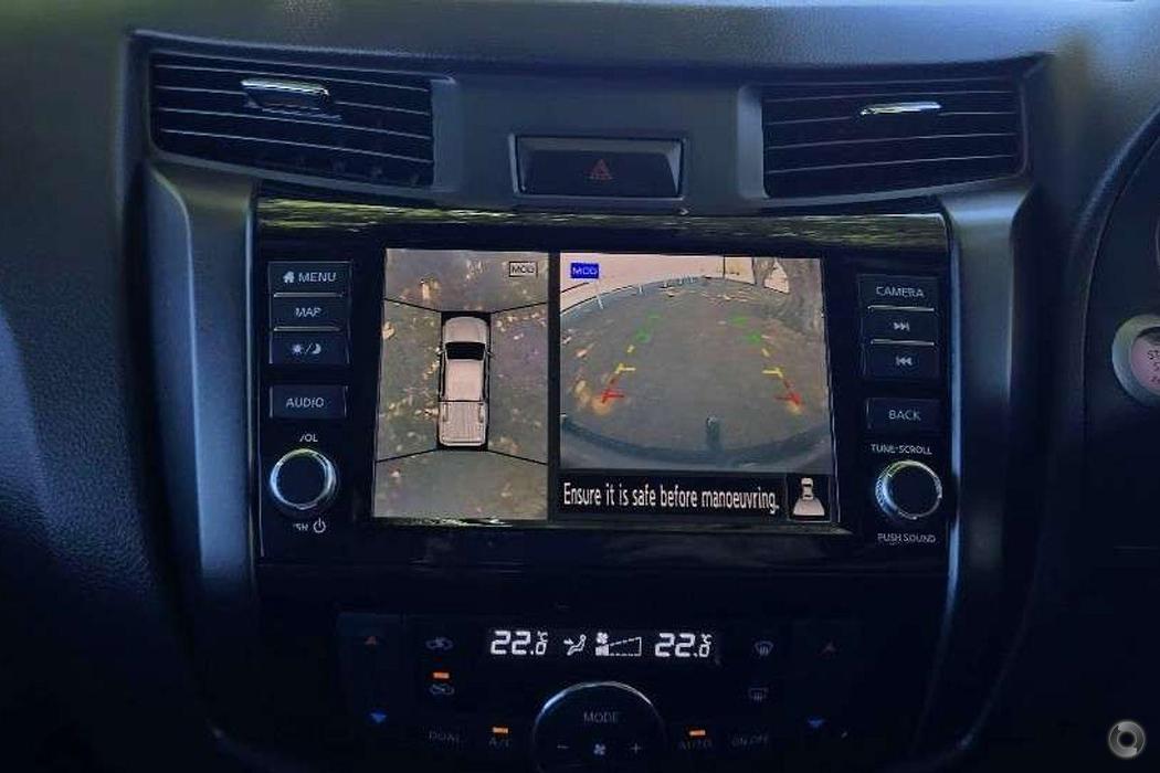 2021 NISSAN NAVARA - Image 4