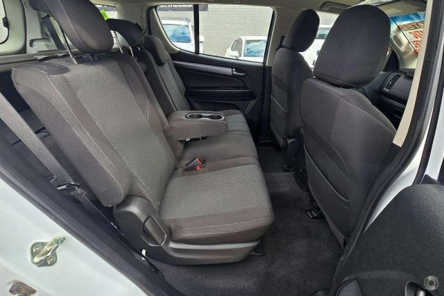 2019 Holden TRAILBLAZER - Image 11