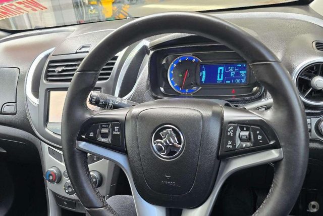 2016 Holden TRAX - Image 12