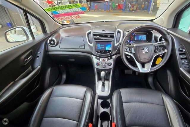 2016 Holden TRAX - Image 8