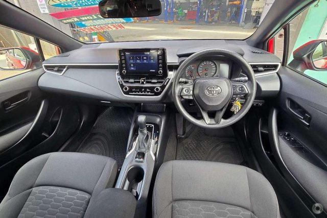 2021 Toyota Corolla - Image 8