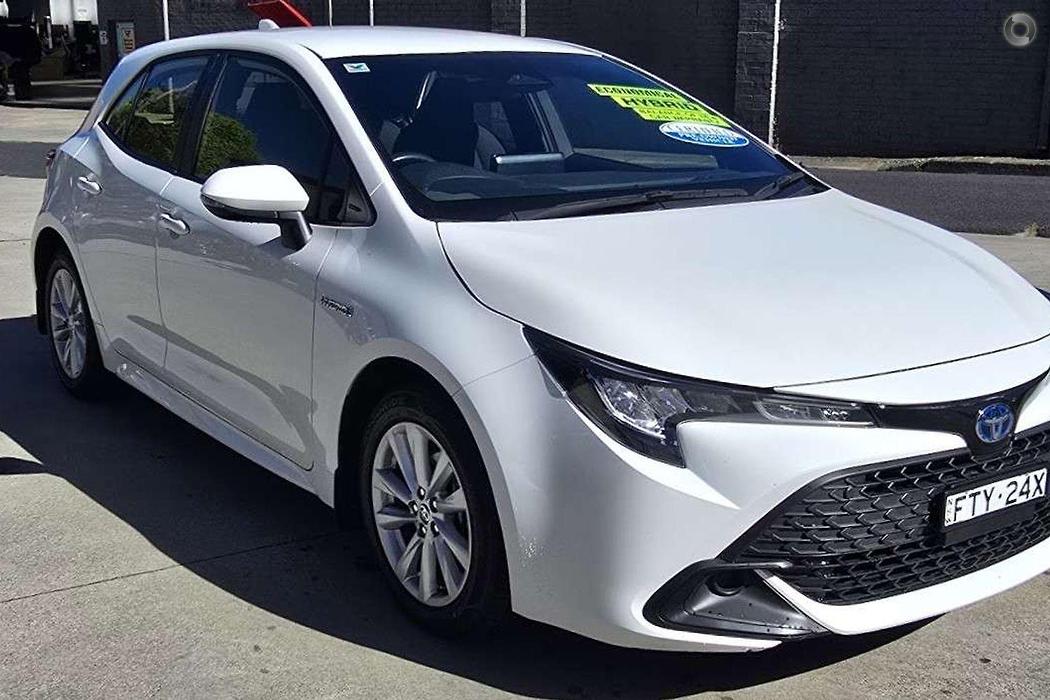 2023 Toyota Corolla - Image 4