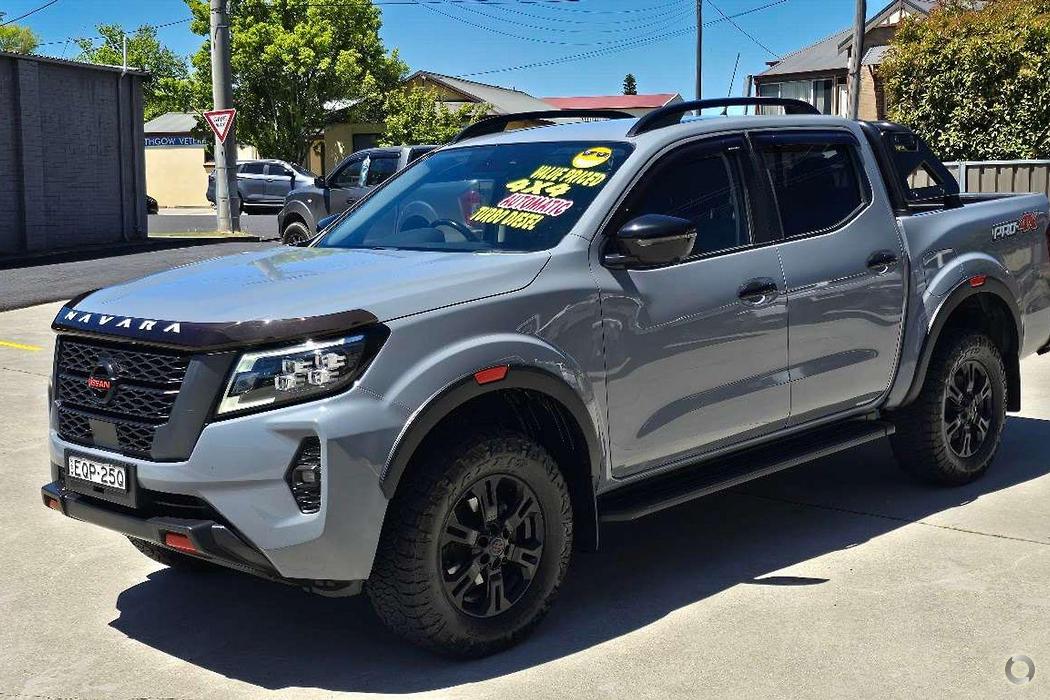 2021 NISSAN NAVARA - Image 8