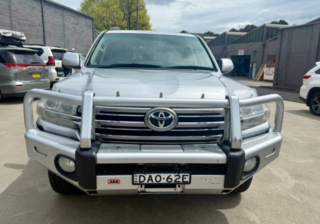2016 Toyota LandCruiser - Image 13