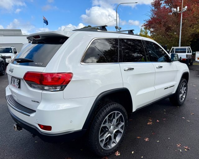 2019 JEEP GRAND CHEROKEE - Image 4