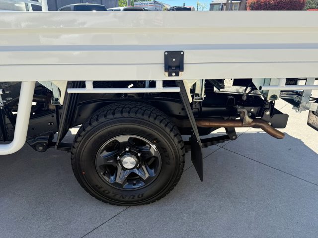 2022 Toyota LandCruiser Military - Image 6