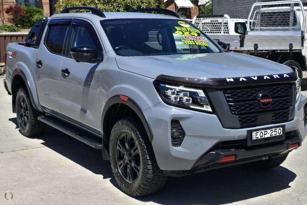 2021 NISSAN NAVARA - Image 18