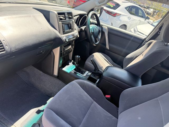 2009 Toyota Prado - Image 6