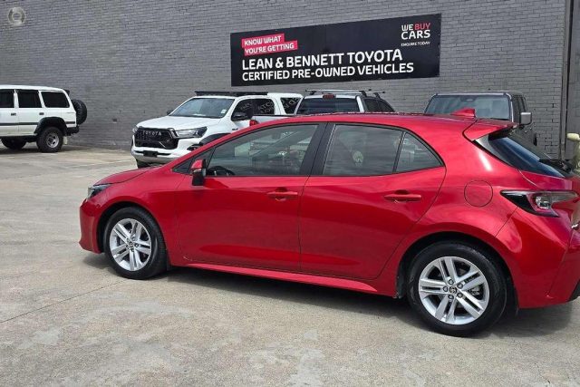 2021 Toyota Corolla - Image 17