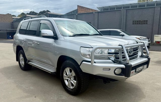 2016 Toyota LandCruiser