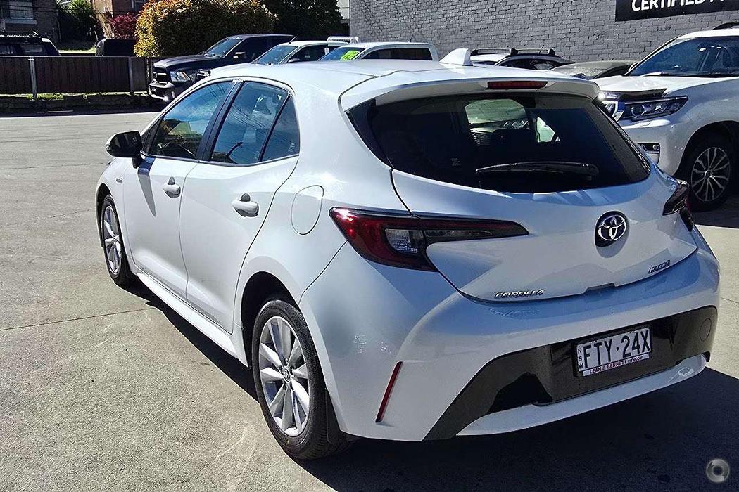 2023 Toyota Corolla - Image 2