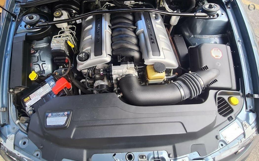 2004 Holden MONARO - Image 6