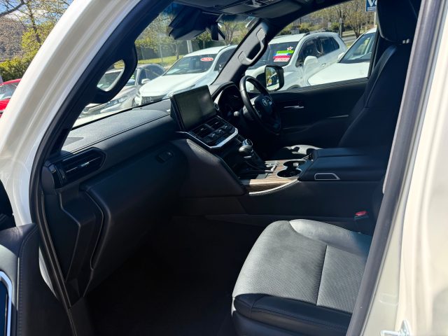 2022 Toyota LandCruiser - Image 17