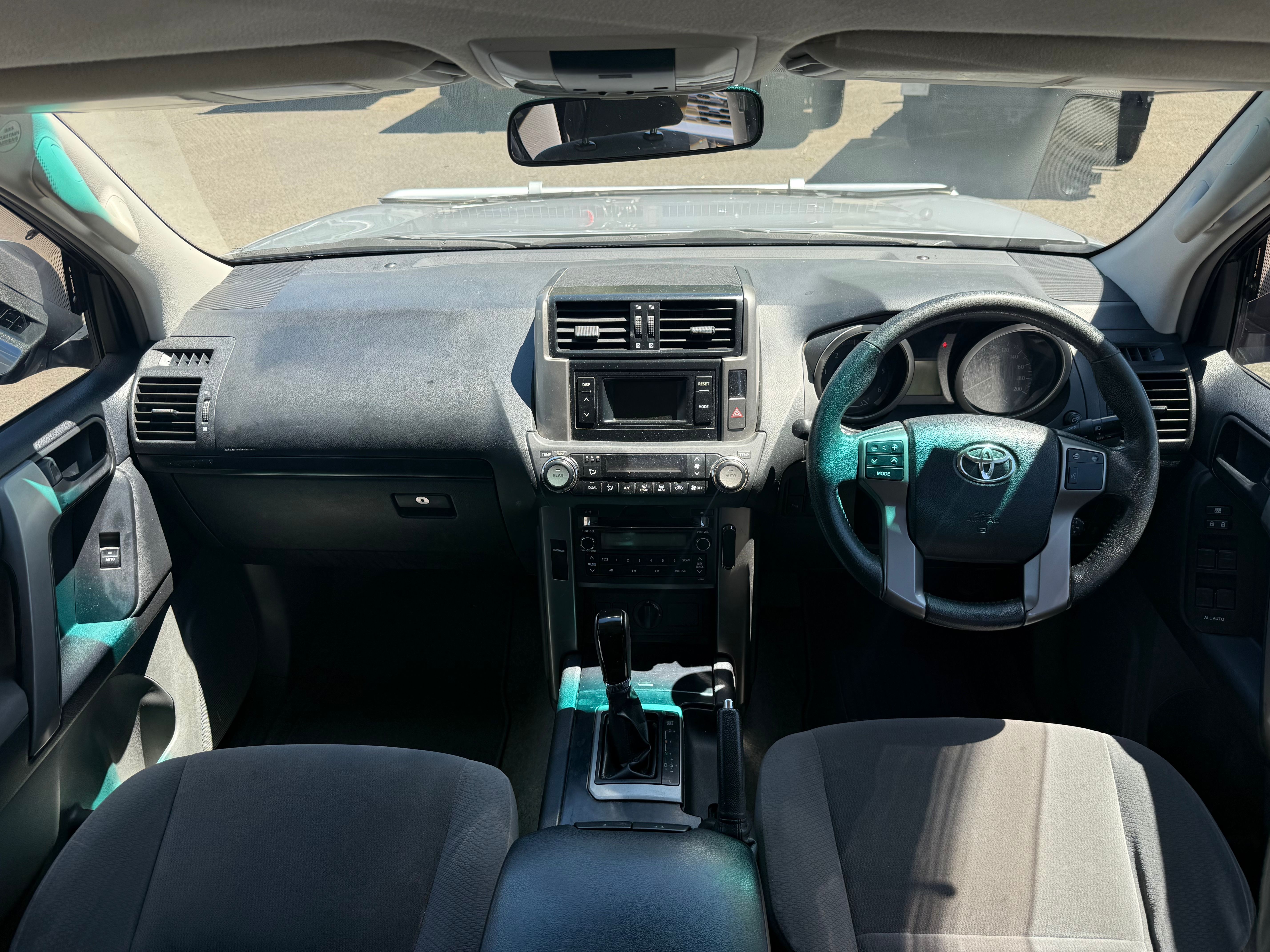 2009 Toyota Prado - Image 19